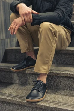 Vasky Terry – Black
