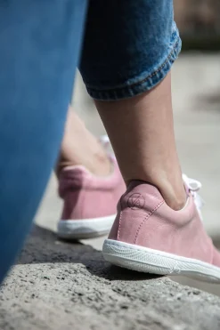 Vasky Terry – Pink