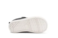 Xero Shoes Prio Little Kids – Black / White